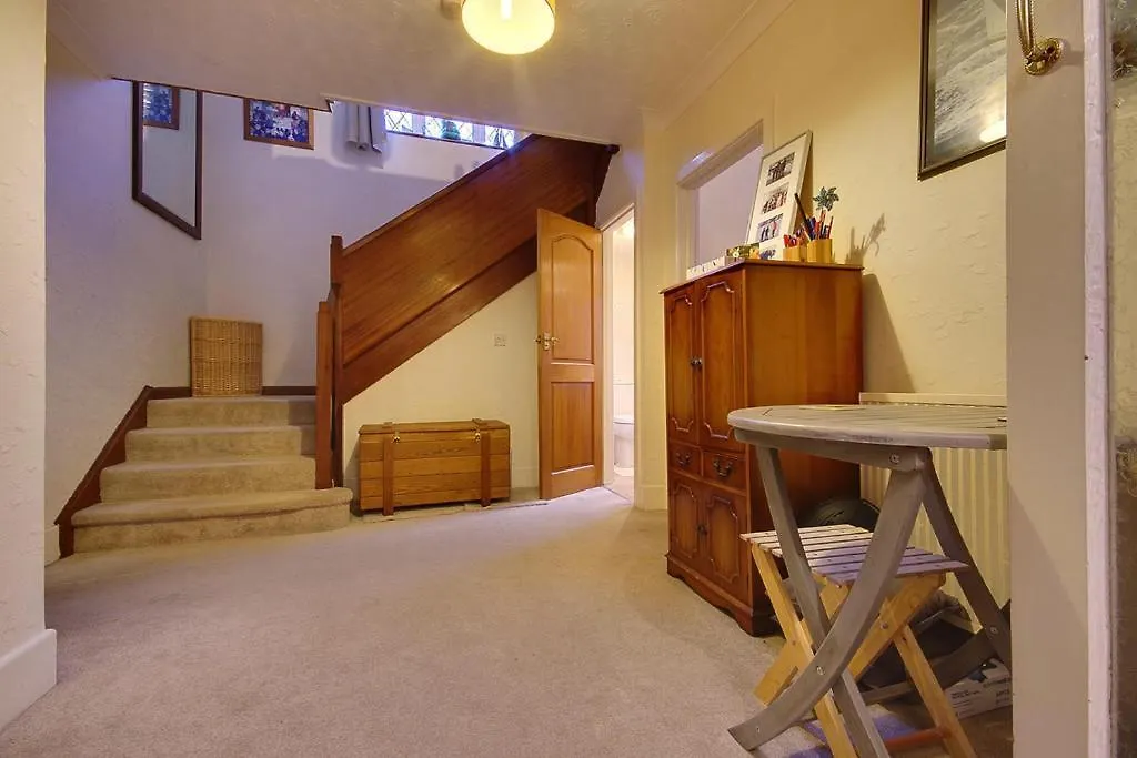 Homestay The Wendy House Apartment Bournemouth